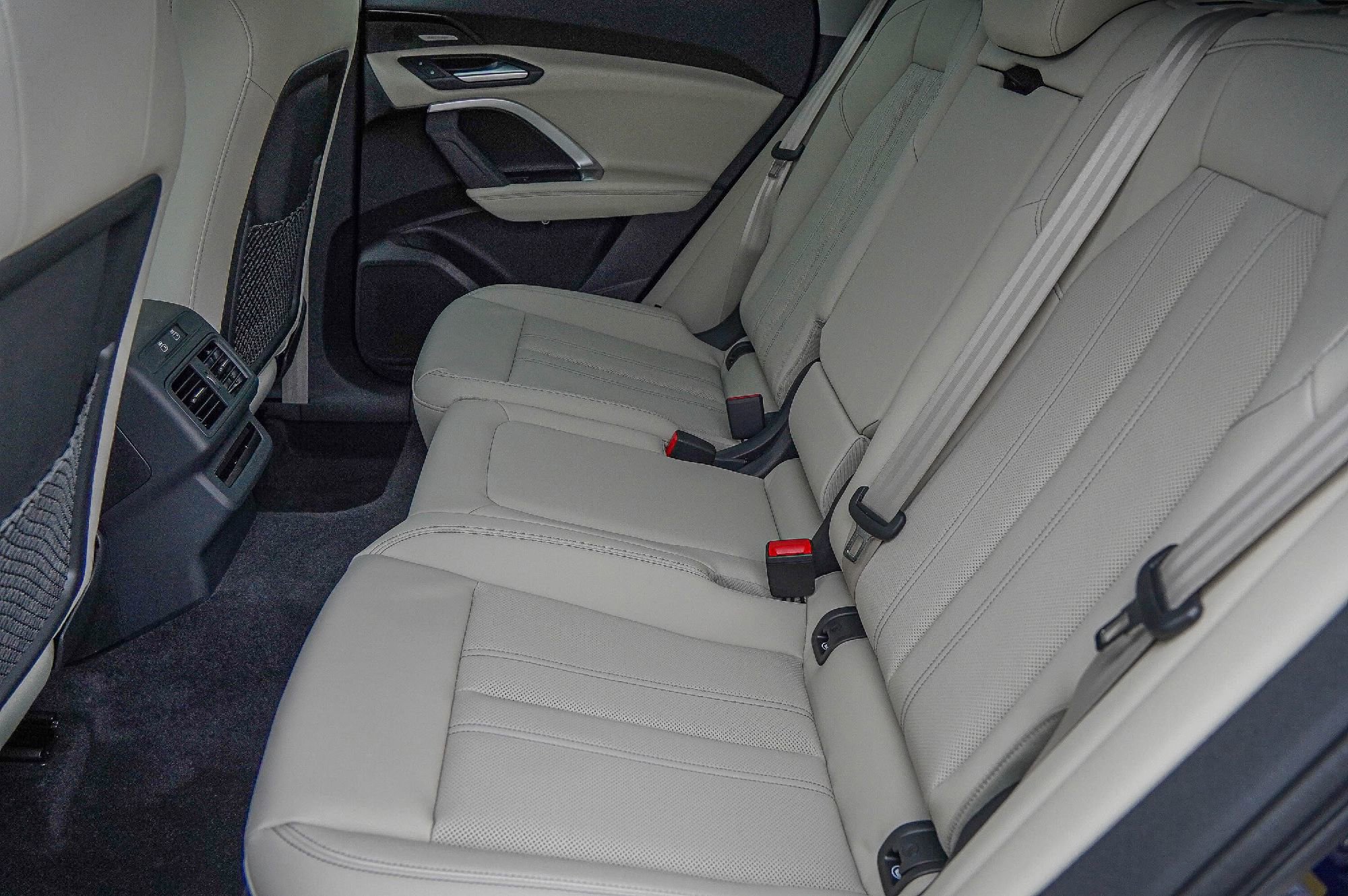 New 2025 Audi Q5 Premium Plus image 22