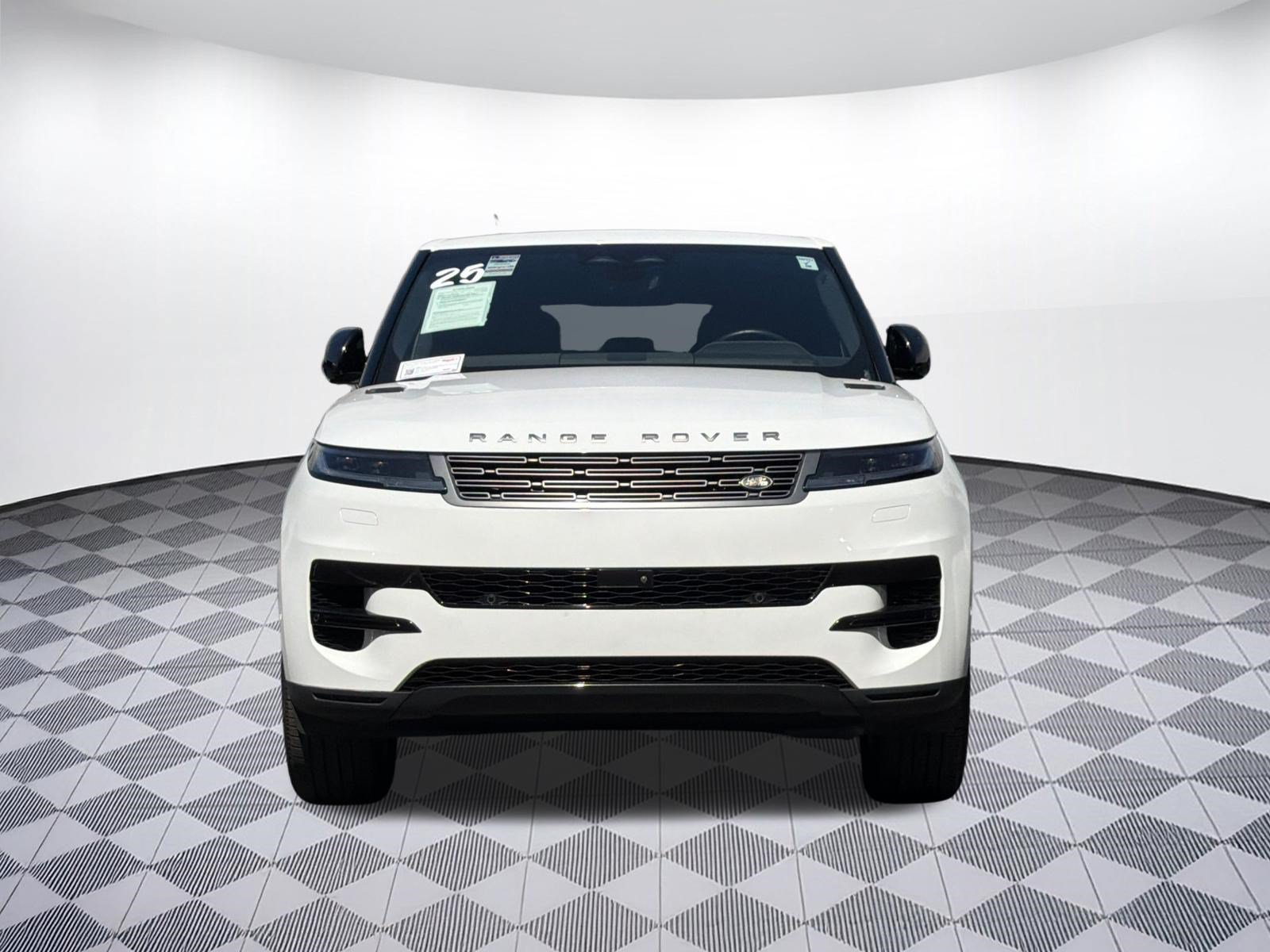 Used 2025 Land Rover Range Rover Sport SE AWD/4WD image 6