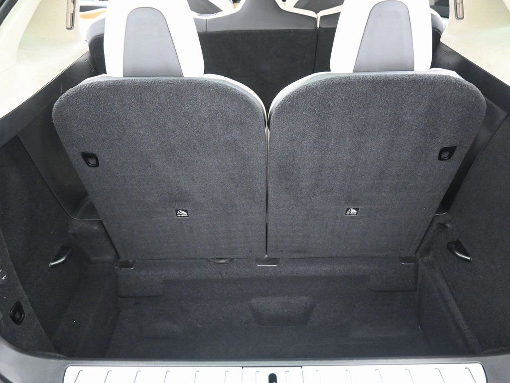 Used 2019 Tesla Model X 100D image 34