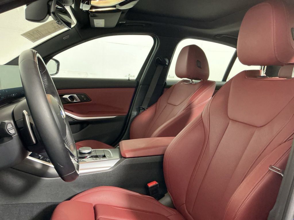 Certified 2025 BMW 330i Sedan w/ M Sport Package RWD image 21