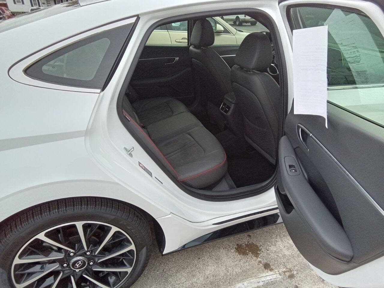 Used 2020 Hyundai Sonata SEL Plus image 11