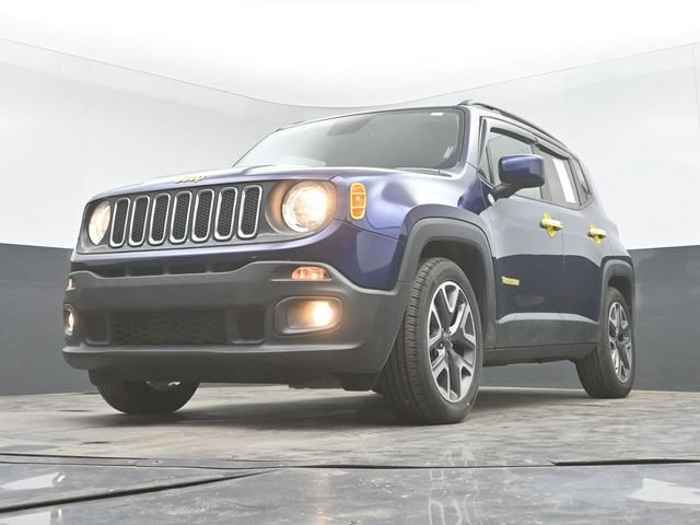 Used 2017 Jeep Renegade Latitude w/ Popular Equipment Group FWD image 41
