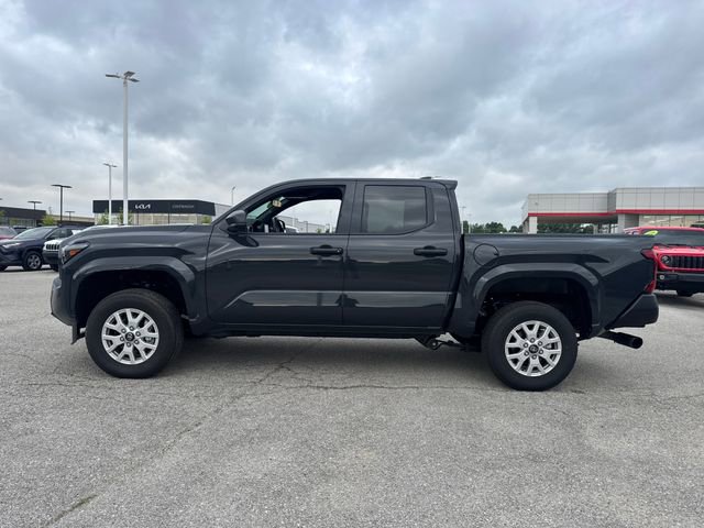 Used 2026 Toyota Tacoma SR AWD/4WD image 3