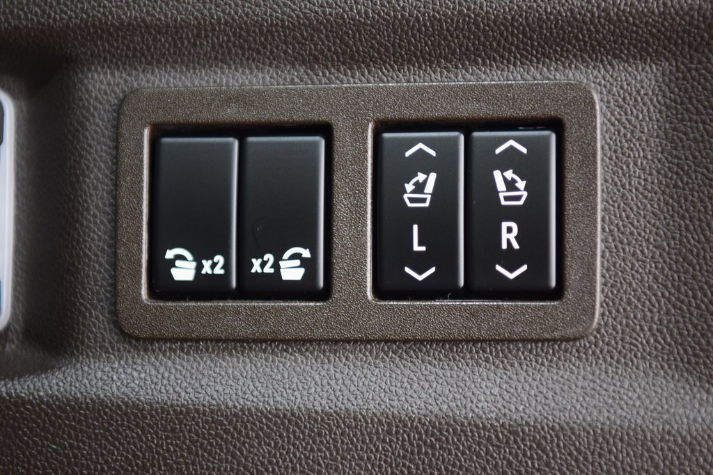 Certified 2024 Chevrolet Tahoe Z71 w/ Z71 Off-Road Package image 24