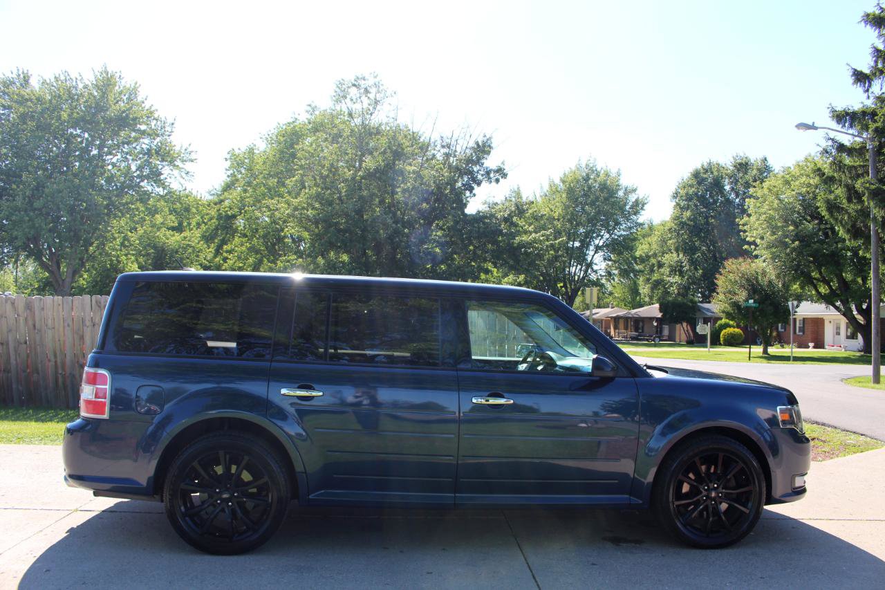 Used 2017 Ford Flex SEL w/ Equipment Group 202A FWD image 10