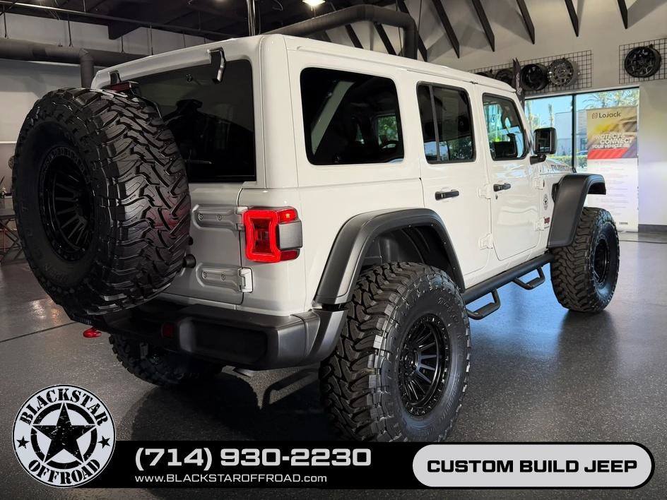 Used 2025 Jeep Wrangler Unlimited Rubicon AWD/4WD image 29