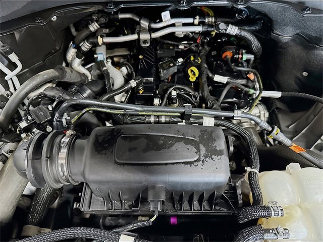 Used 2022 Ford Explorer XLT image 9