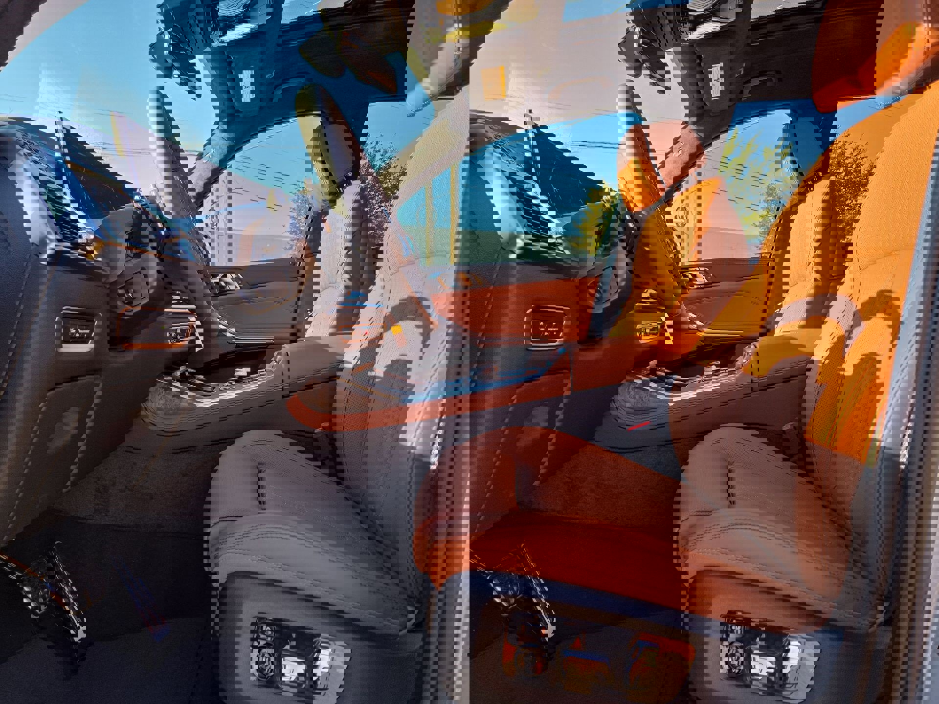 Certified 2026 BMW X7 xDrive40i w/ Executive Package image 16