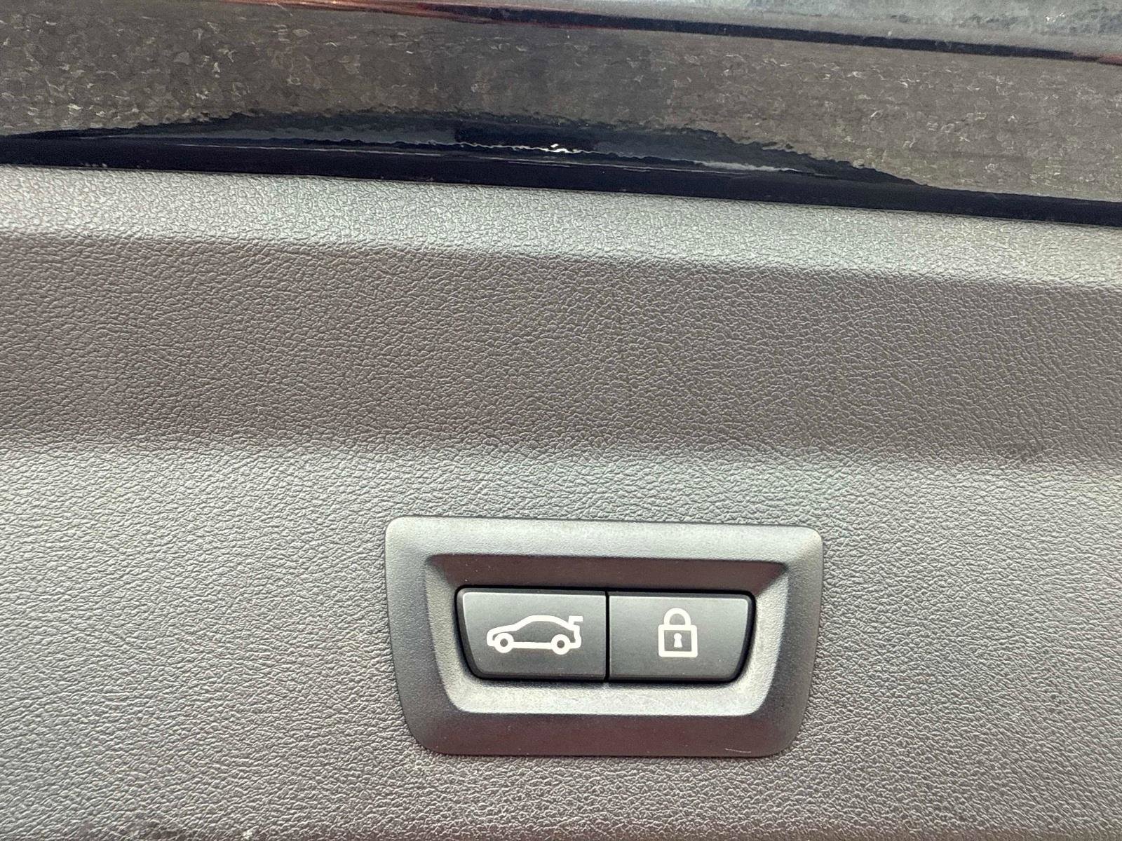 Used 2022 BMW X3 sDrive30i w/ M Sport Package 2 image 13