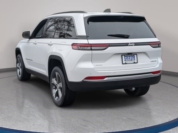 New 2026 Jeep Grand Cherokee Limited w/ Luxury Tech Group II AWD/4WD image 7