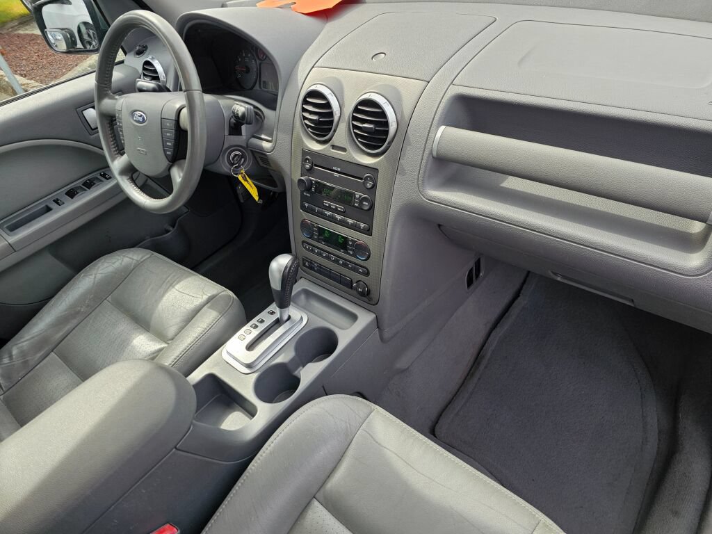Used 2006 Ford Freestyle SEL AWD/4WD image 13
