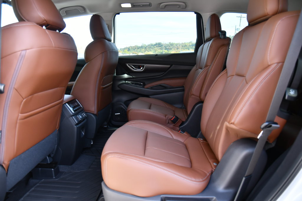New 2027 Subaru Ascent Touring AWD/4WD image 17