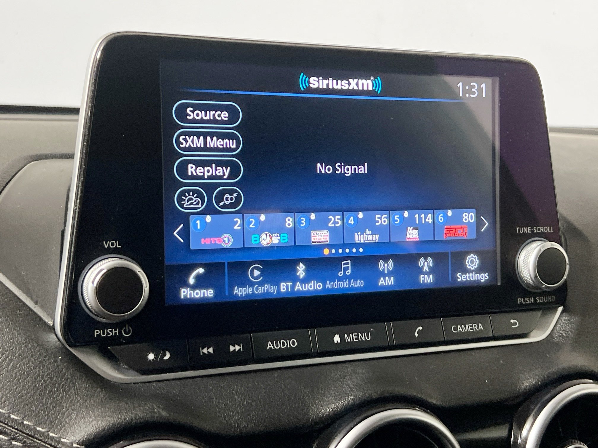 Used 2024 Nissan Sentra SV FWD image 27