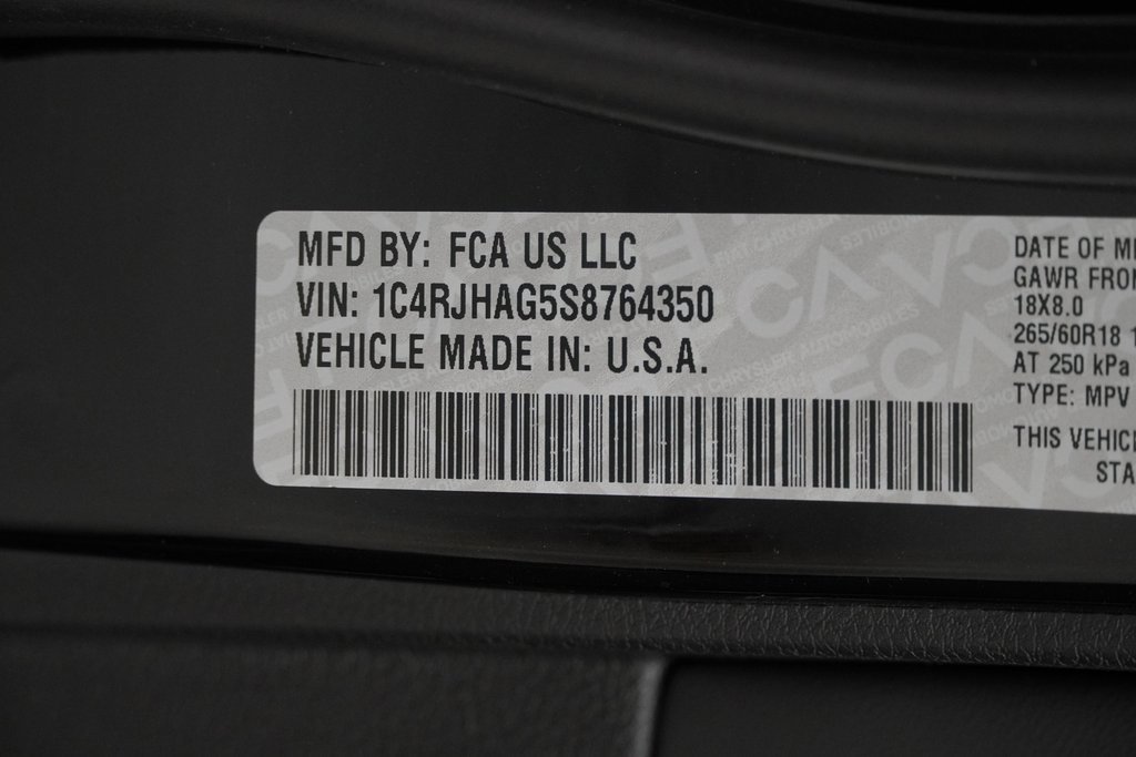 New 2025 Jeep Grand Cherokee Altitude image 40