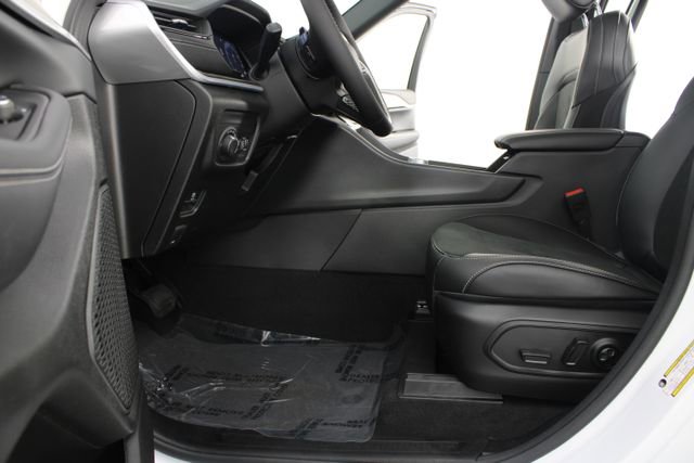 New 2026 Jeep Grand Cherokee Altitude image 16