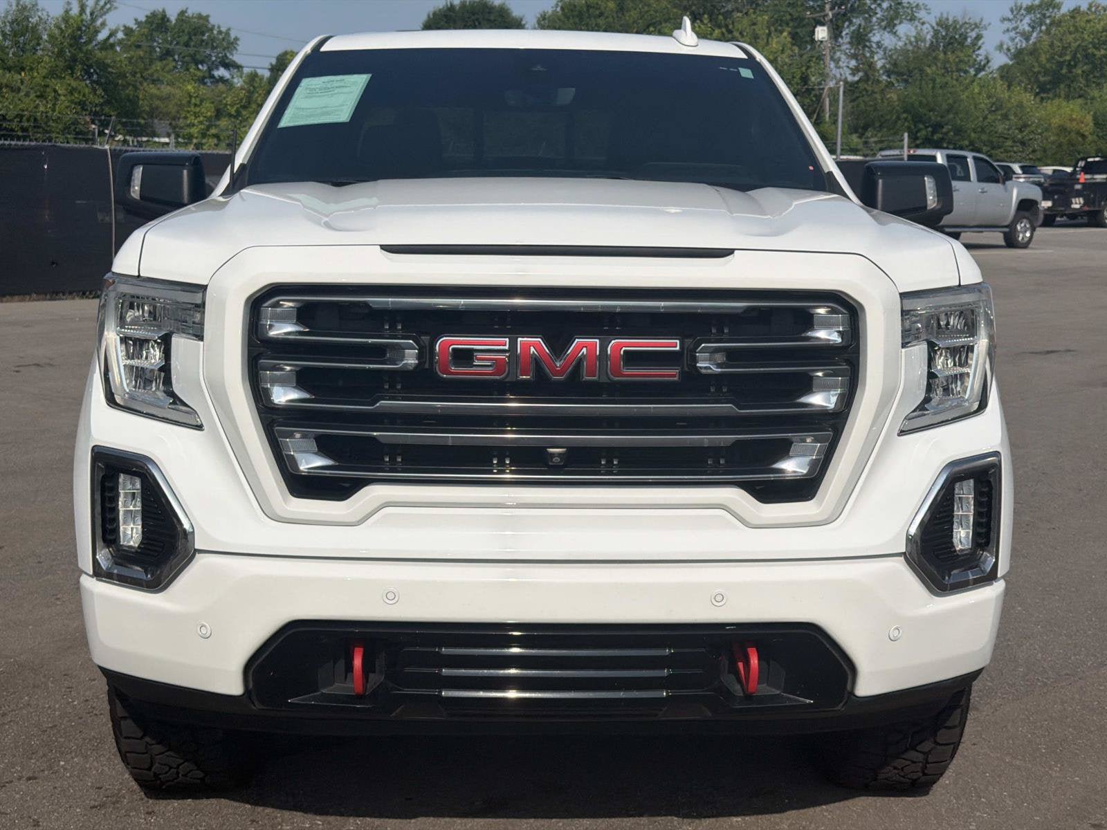 Certified 2020 GMC Sierra 1500 AT4 w/ AT4 Premium Package AWD/4WD image 2