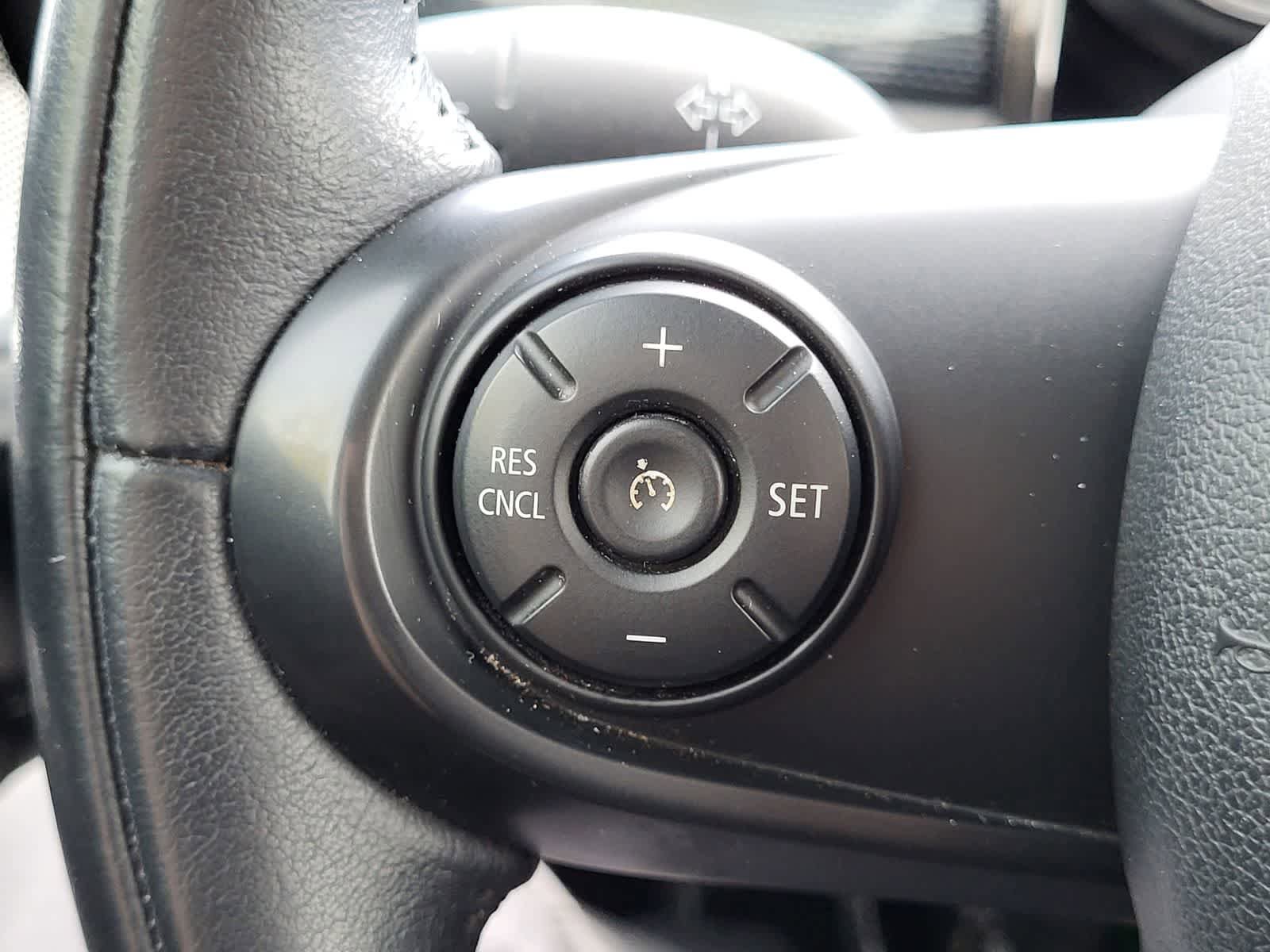 Used 2017 MINI Cooper Clubman S AWD/4WD image 16