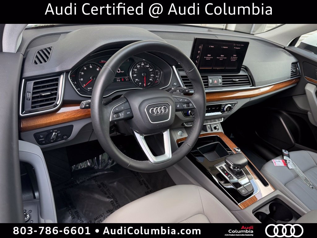Certified 2023 Audi Q5 2.0T Premium AWD/4WD image 3