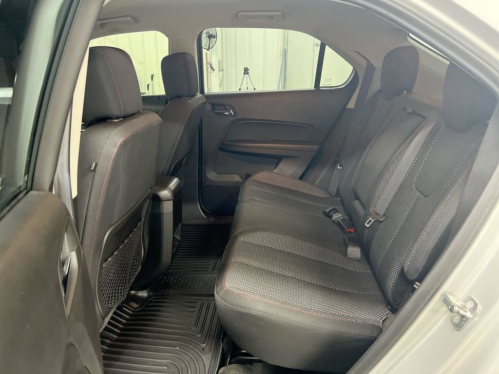 Used 2017 Chevrolet Equinox LT w/ Convenience Package FWD image 22