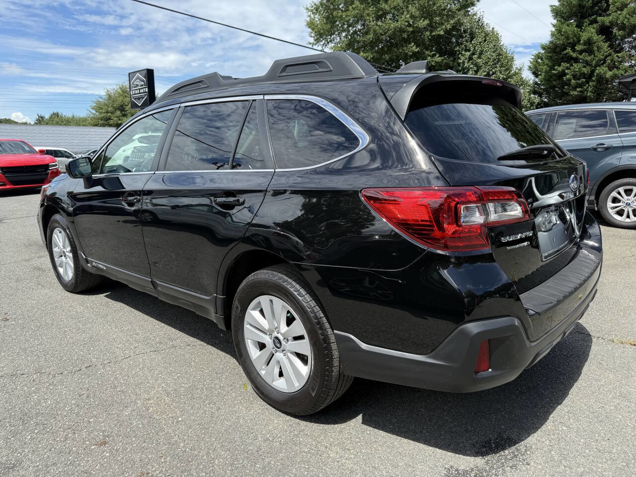Used 2018 Subaru Outback 2.5i Premium image 6