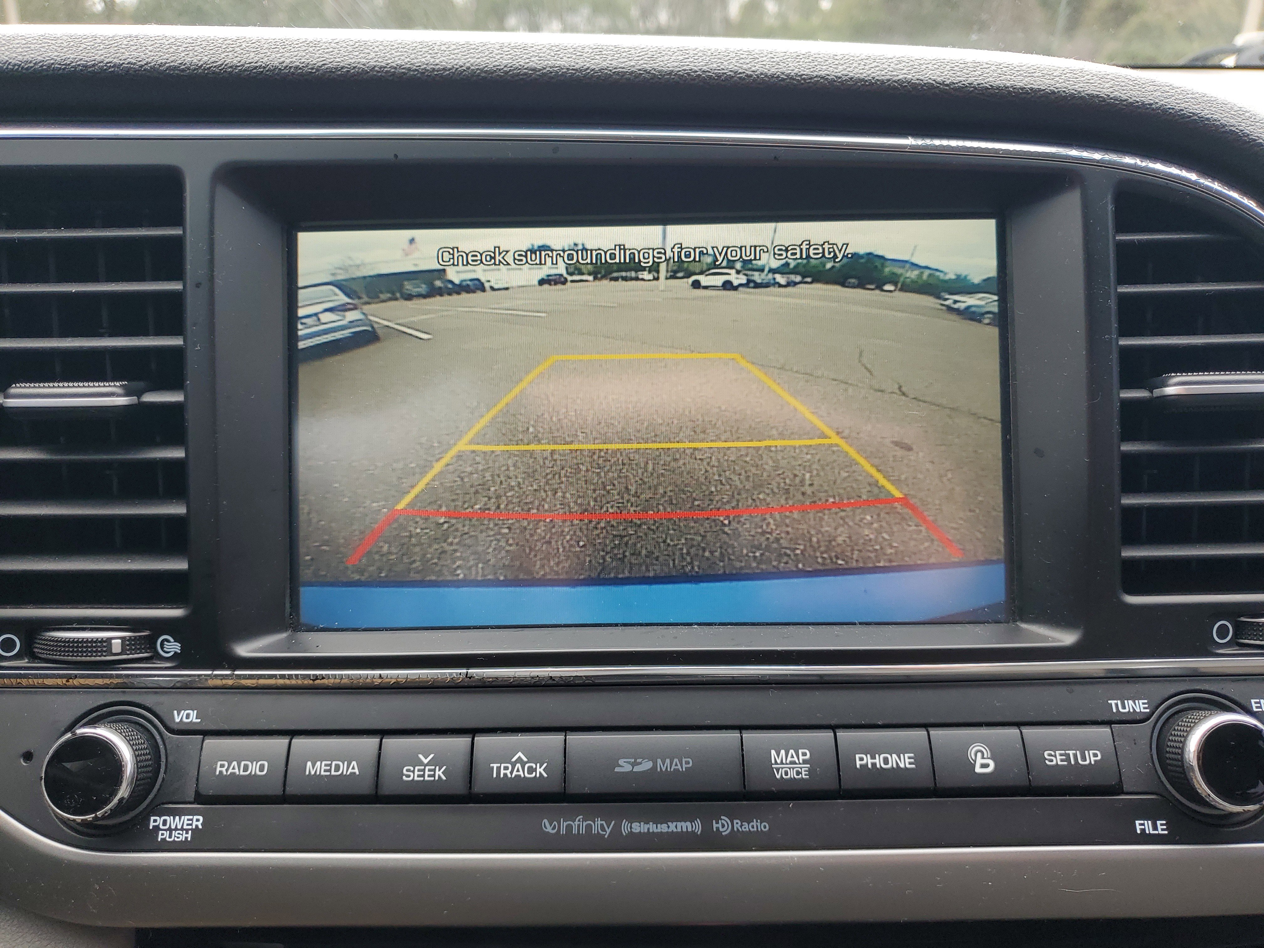 Used 2017 Hyundai Elantra Limited w/ Limited Tech Package 04 image 4