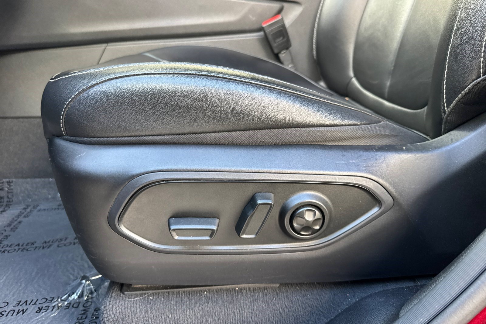 Used 2024 Jeep Grand Cherokee Limited AWD/4WD image 15