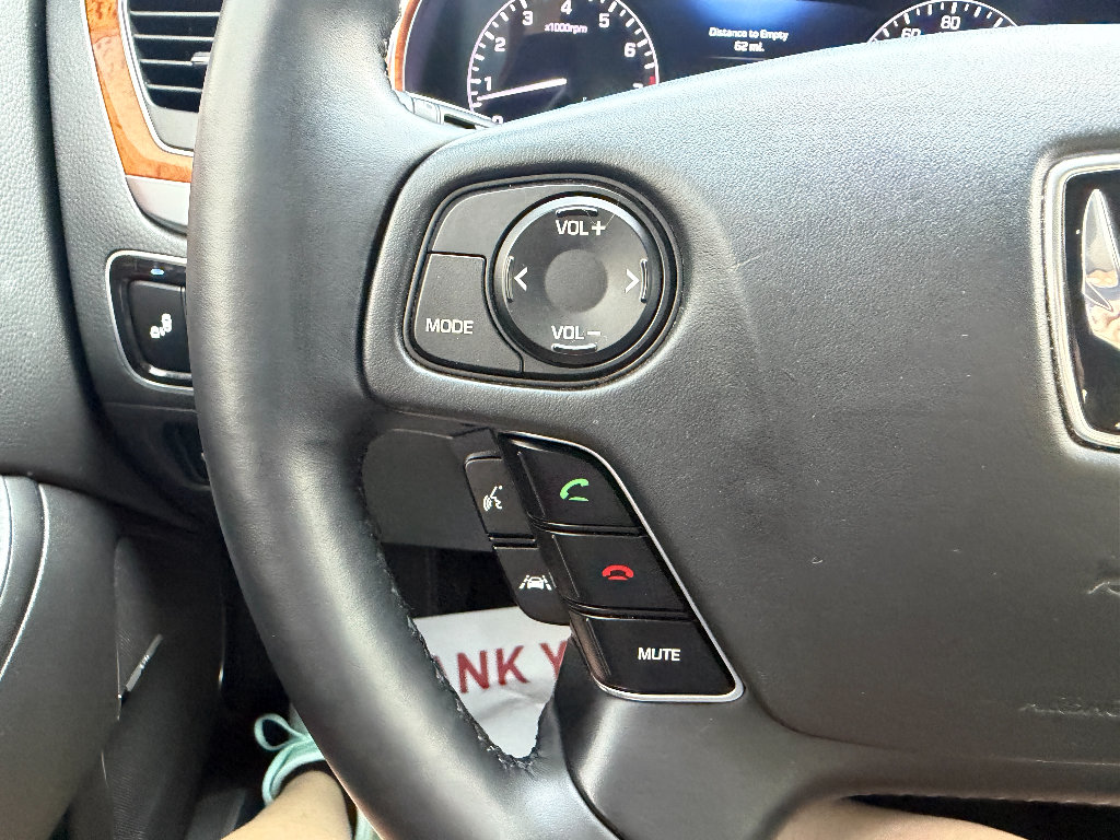 Used 2014 Hyundai Equus Signature RWD image 42