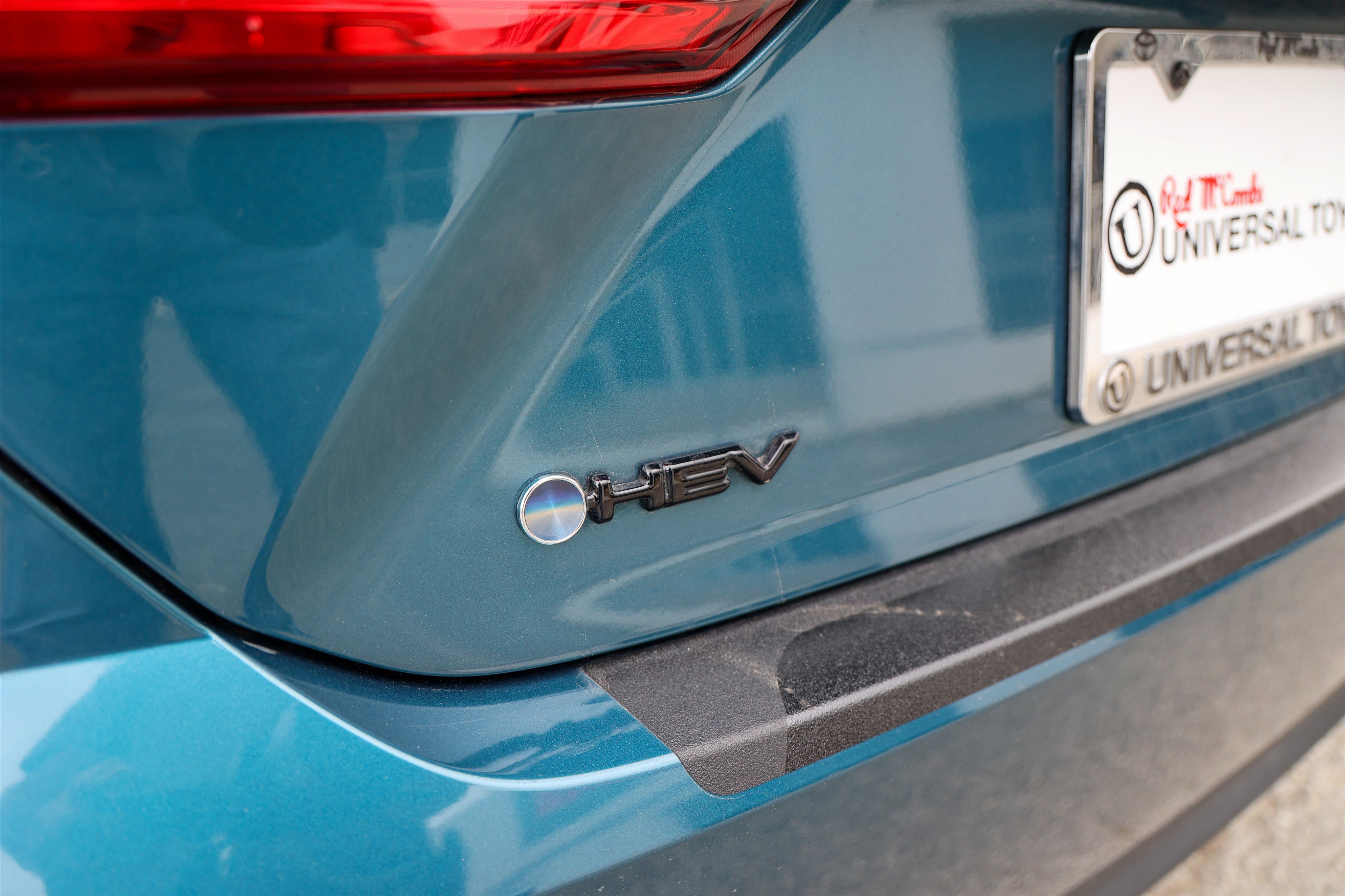 Used 2025 Toyota Camry SE w/ Convenience Package image 12