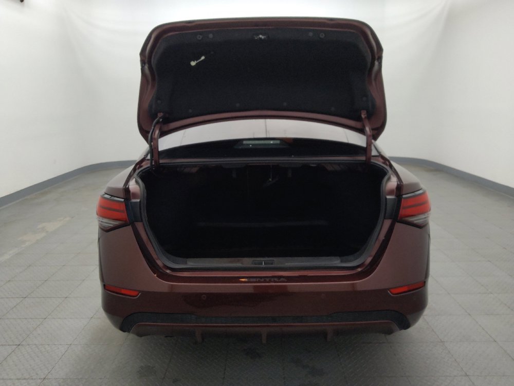 Used 2022 Nissan Sentra SV w/ SV Premium Package FWD image 29