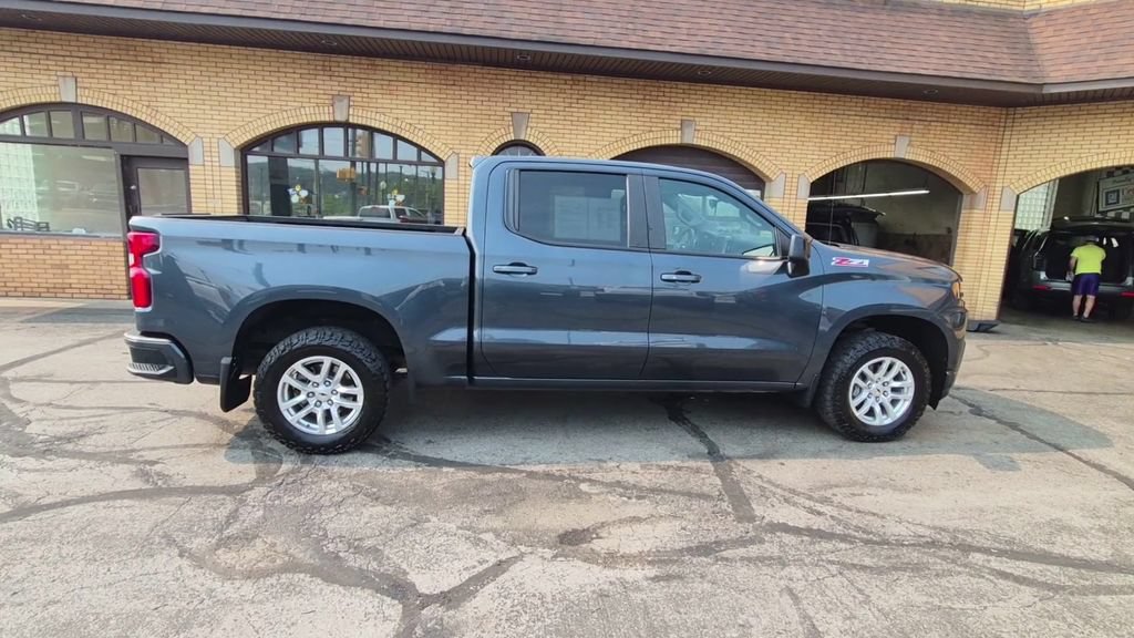 Used 2020 Chevrolet Silverado 1500 RST AWD/4WD image 2