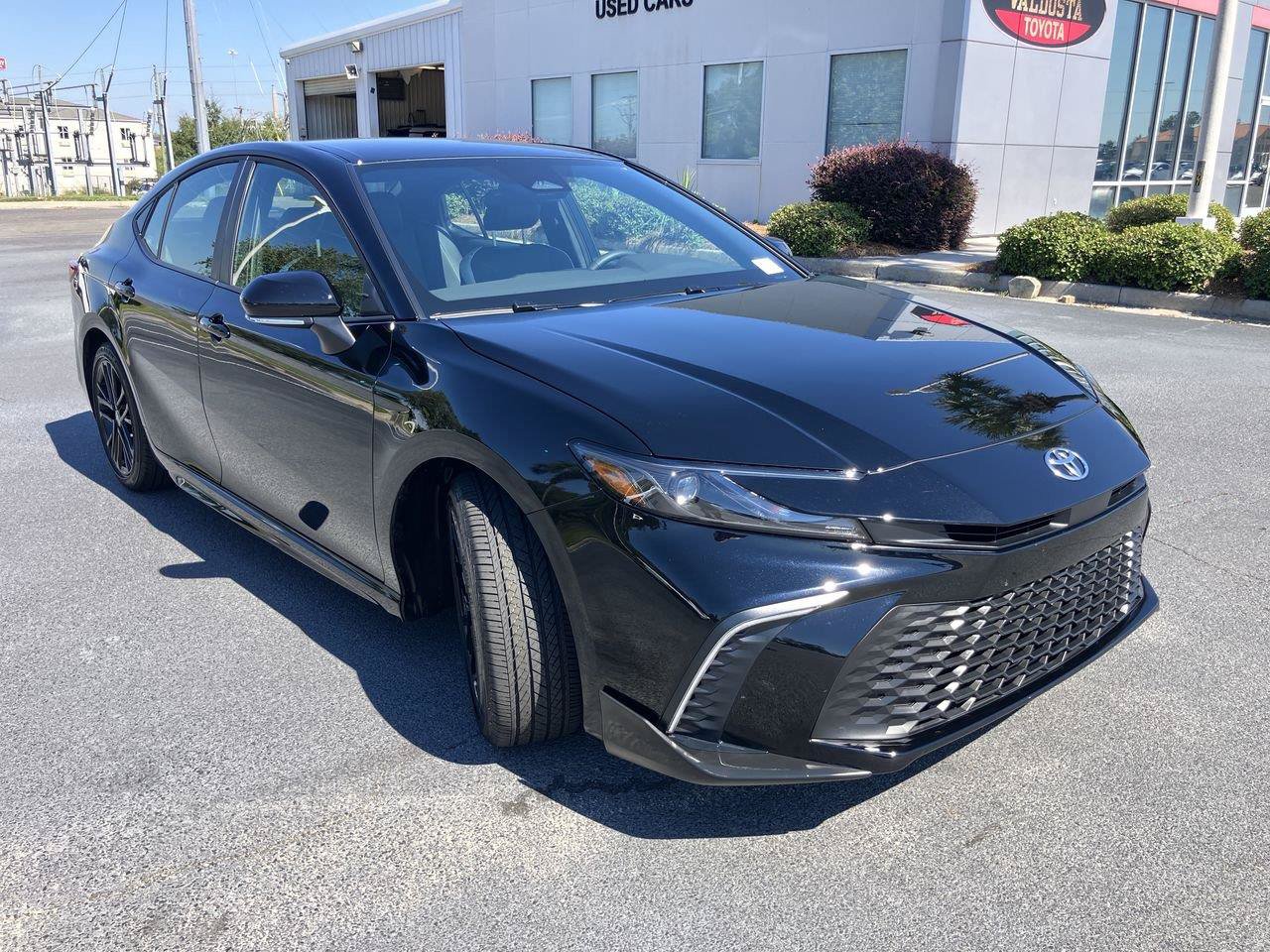 Certified 2026 Toyota Camry SE FWD image 7