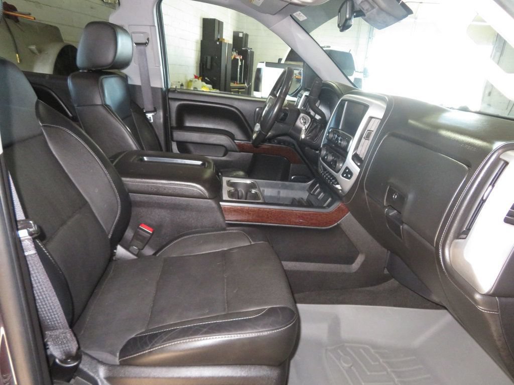 Used 2015 GMC Sierra 1500 SLT w/ SLT Crew Cab Value Package AWD/4WD image 34