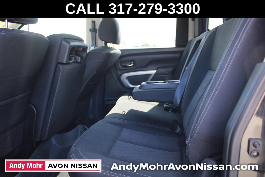 Used 2018 Nissan Titan SV AWD/4WD image 24