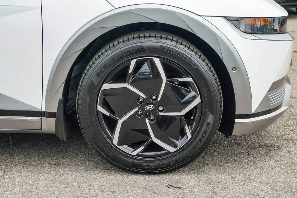 Used 2024 Hyundai Ioniq 5 Limited RWD image 10