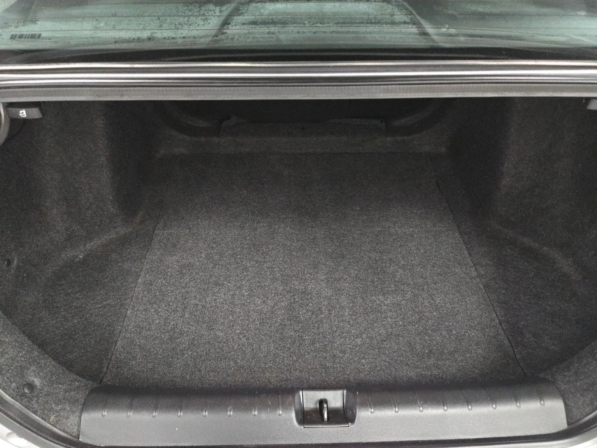 Used 2021 Honda Insight Touring image 11