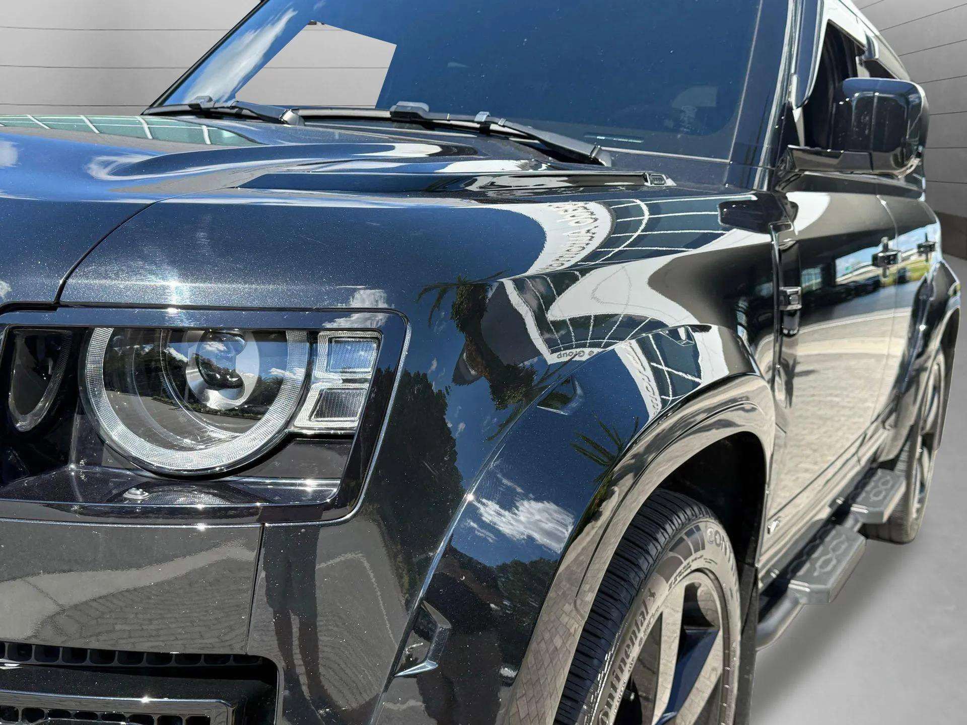 Used 2023 Land Rover Defender 110 Carpathian Edition image 35