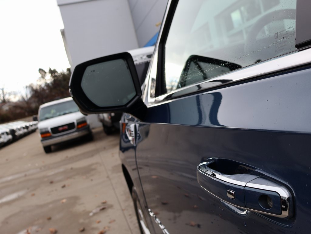 New 2026 GMC Yukon Elevation w/ LPO, Floor Liner Package image 11