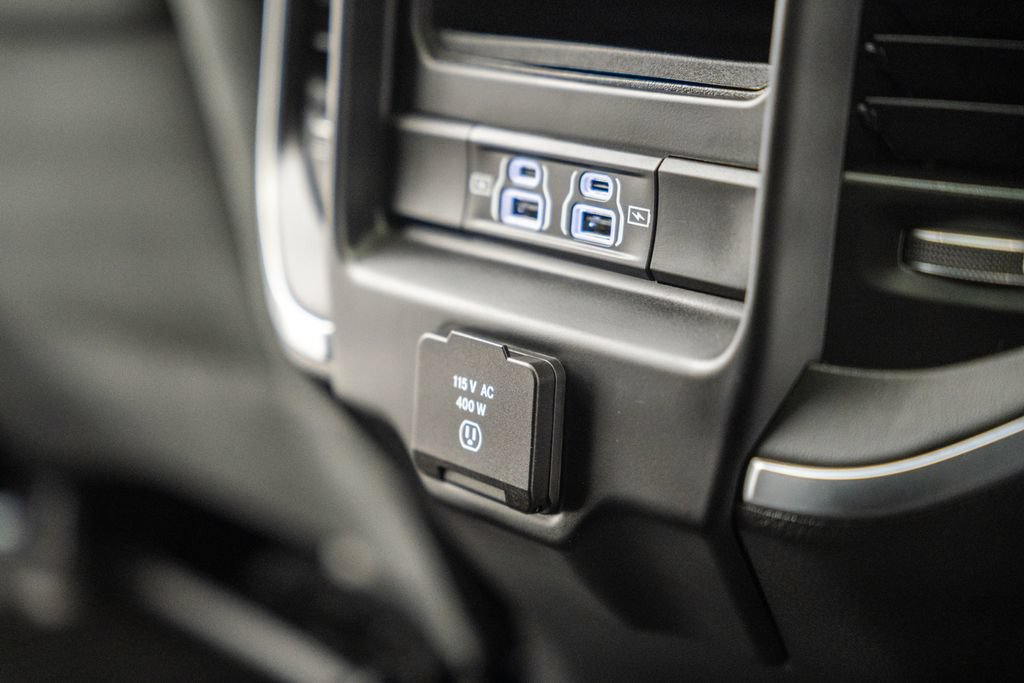 Used 2026 RAM 1500 Big Horn AWD/4WD image 38