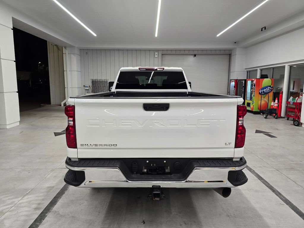 Used 2025 Chevrolet Silverado 2500 LT w/ Convenience Package image 5
