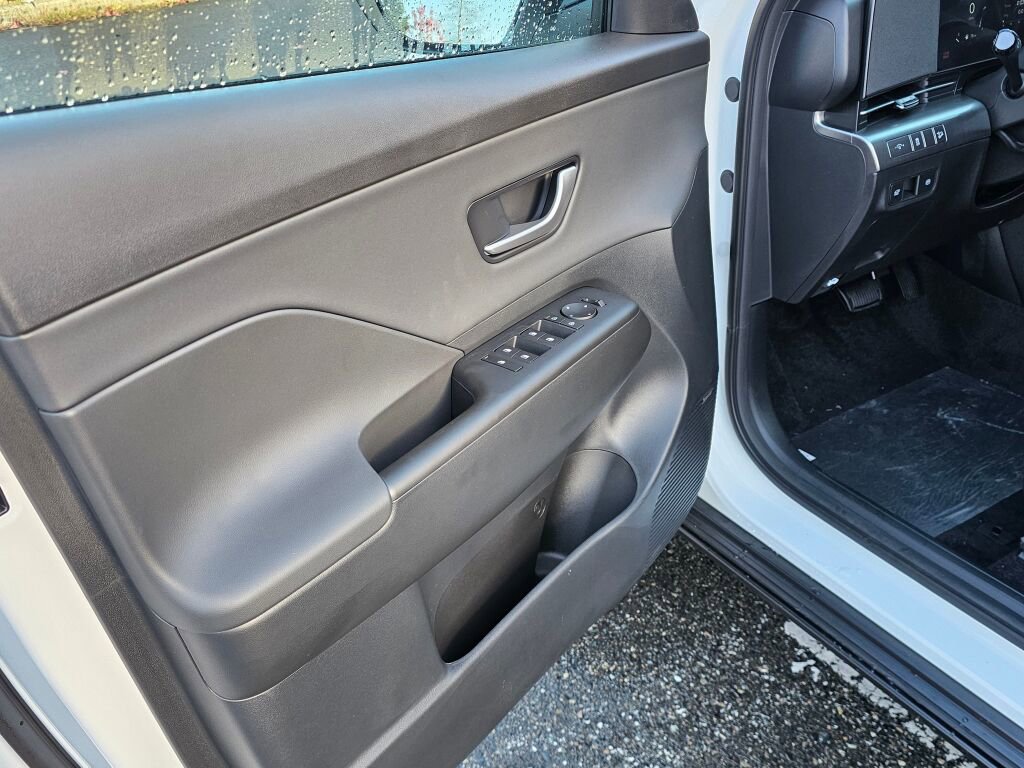 New 2026 Hyundai Kona Limited image 17