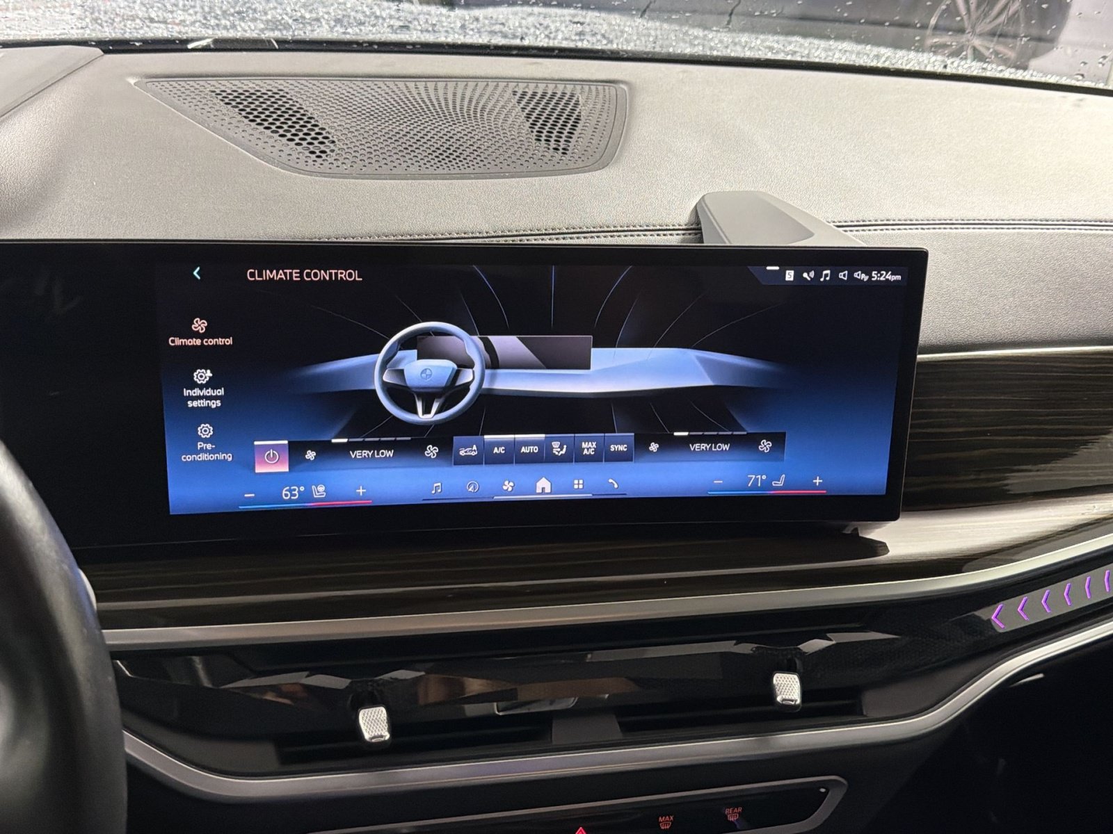 Used 2024 BMW X5 xDrive40i w/ Premium Package AWD/4WD image 20