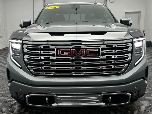 Used 2024 GMC Sierra 1500 Denali w/ Denali Reserve Package image 23