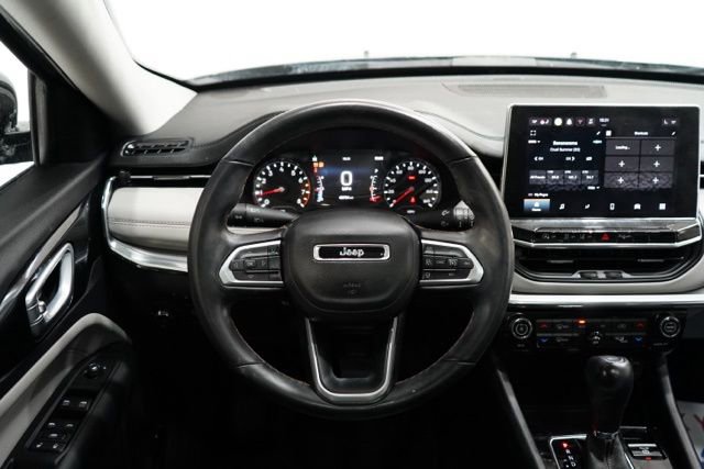 Used 2022 Jeep Compass Limited w/ Sun and Sound Group image 14