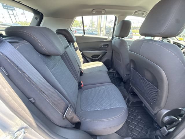 Certified 2020 Chevrolet Trax LS FWD image 23