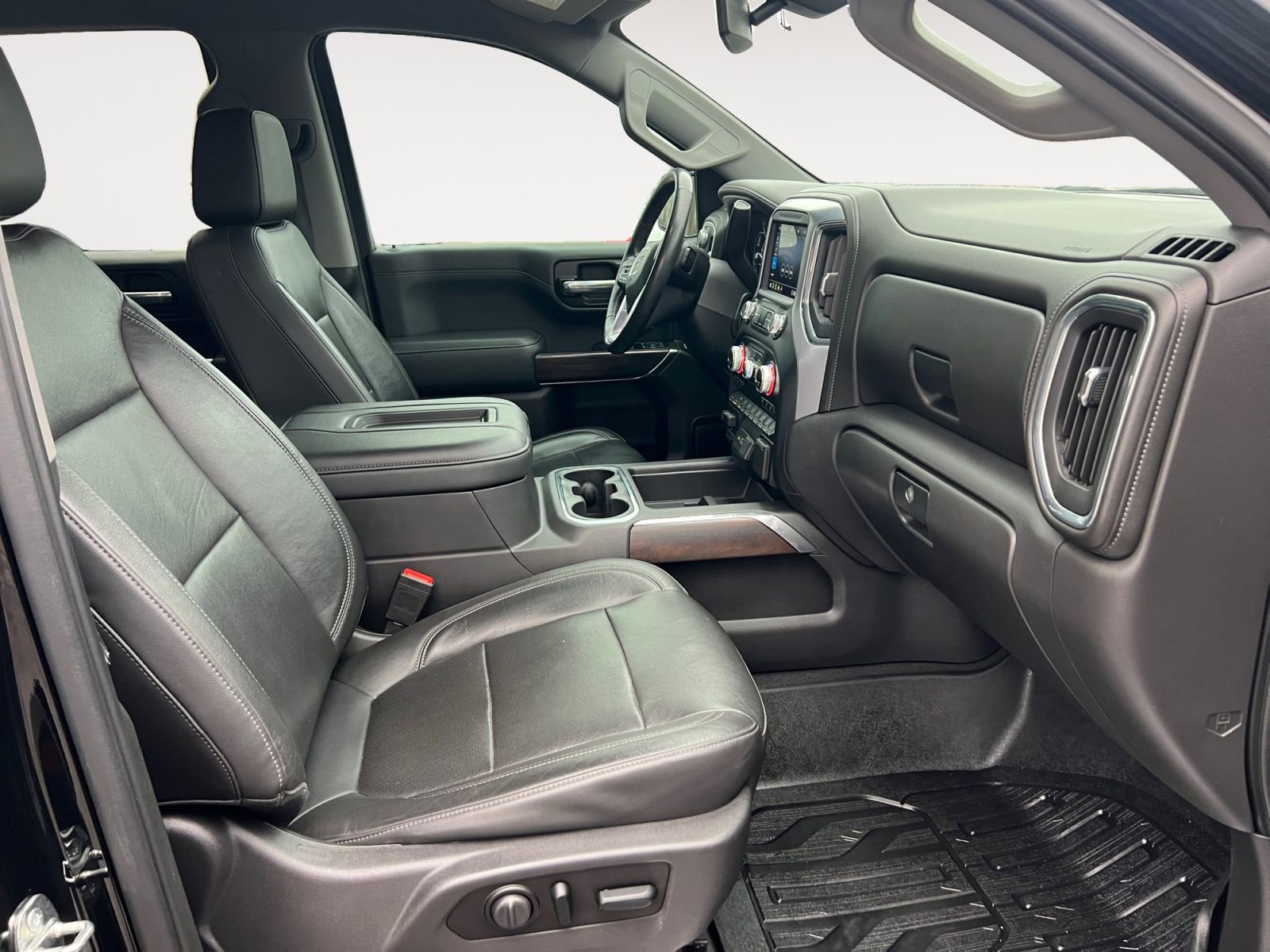 Used 2020 GMC Sierra 1500 SLT image 15