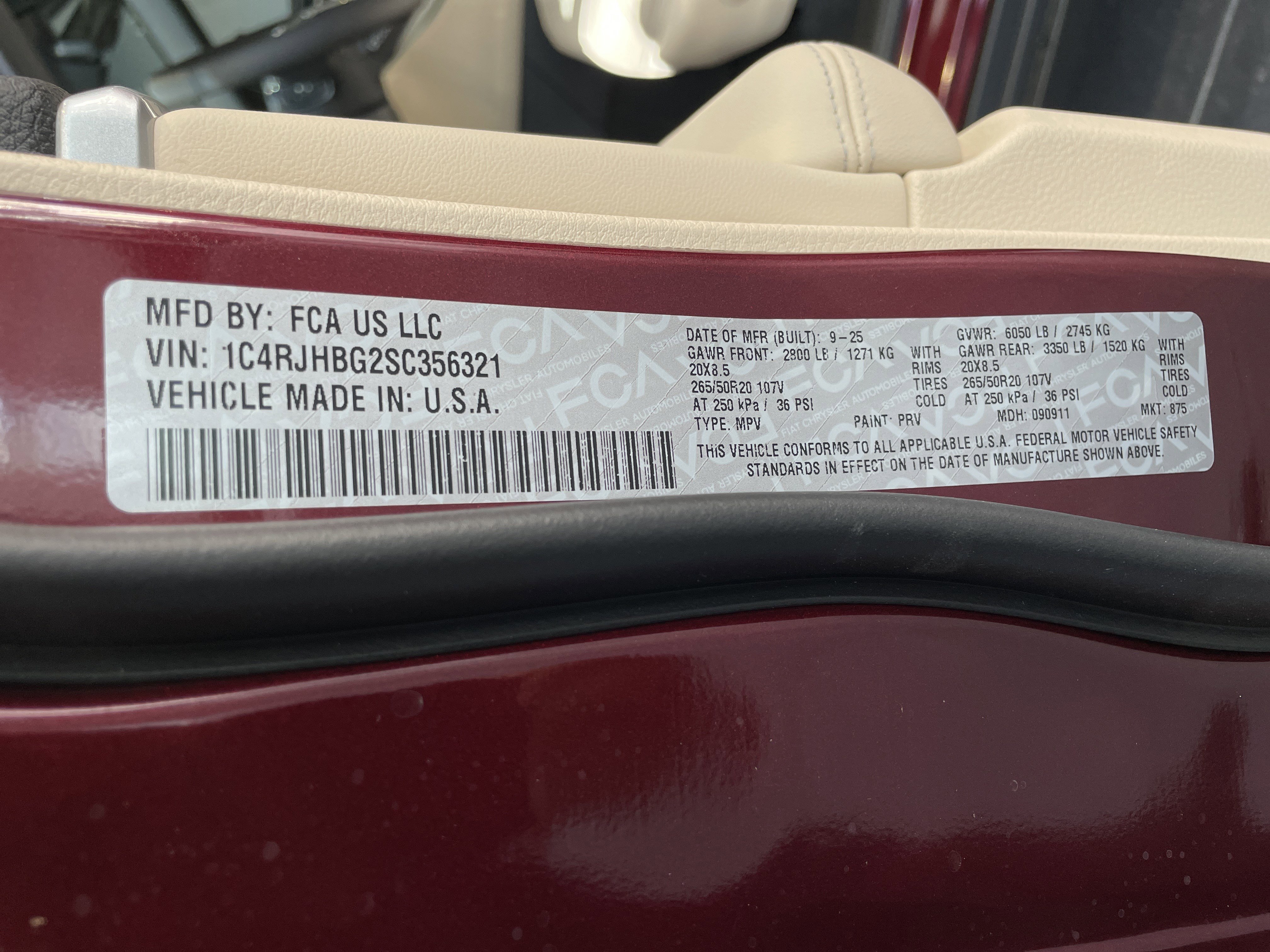 New 2025 Jeep Grand Cherokee Limited w/ Luxury Tech Group II image 38