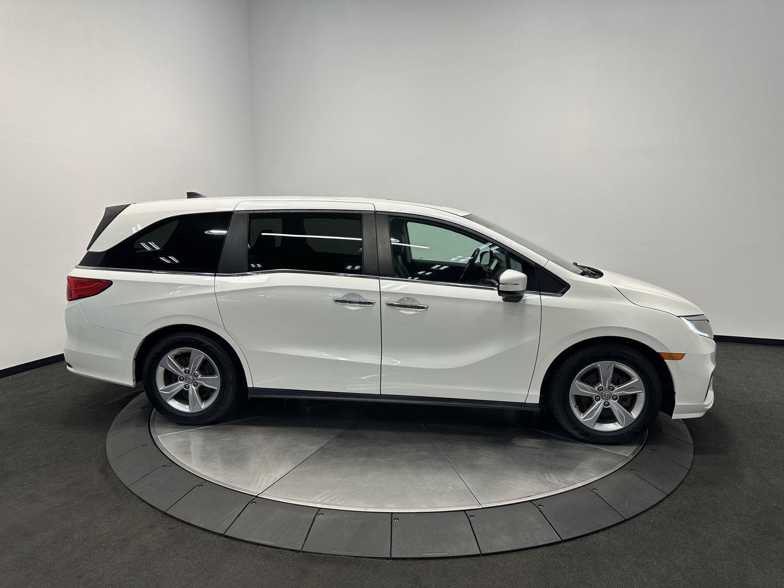 Used 2019 Honda Odyssey EX-L image 8