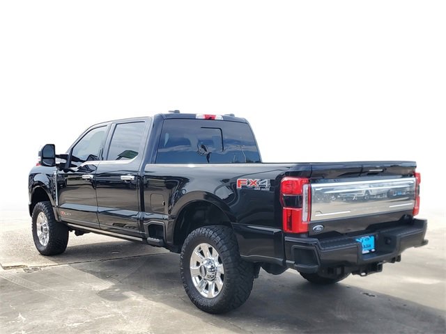 Used 2024 Ford F250 Platinum image 3