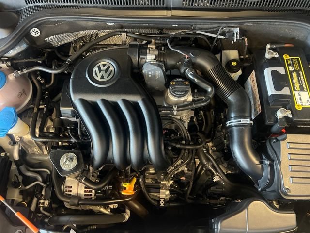 Used 2013 Volkswagen Jetta S FWD image 25