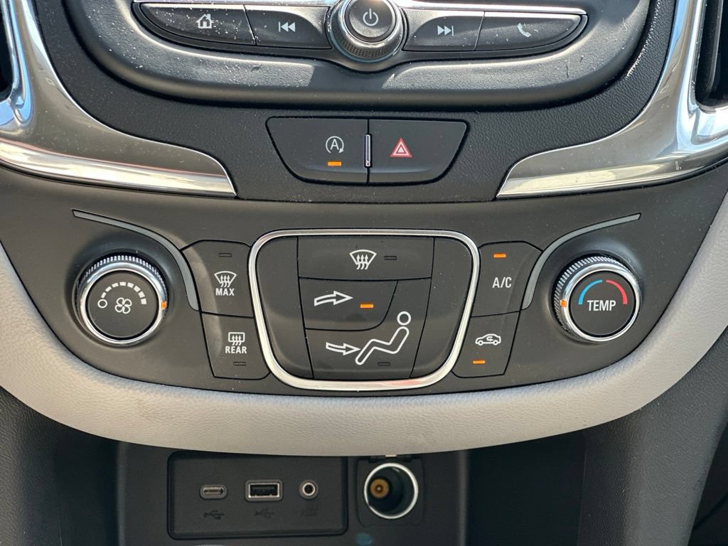 Used 2024 Chevrolet Equinox LS w/ LS Convenience Package AWD/4WD image 23